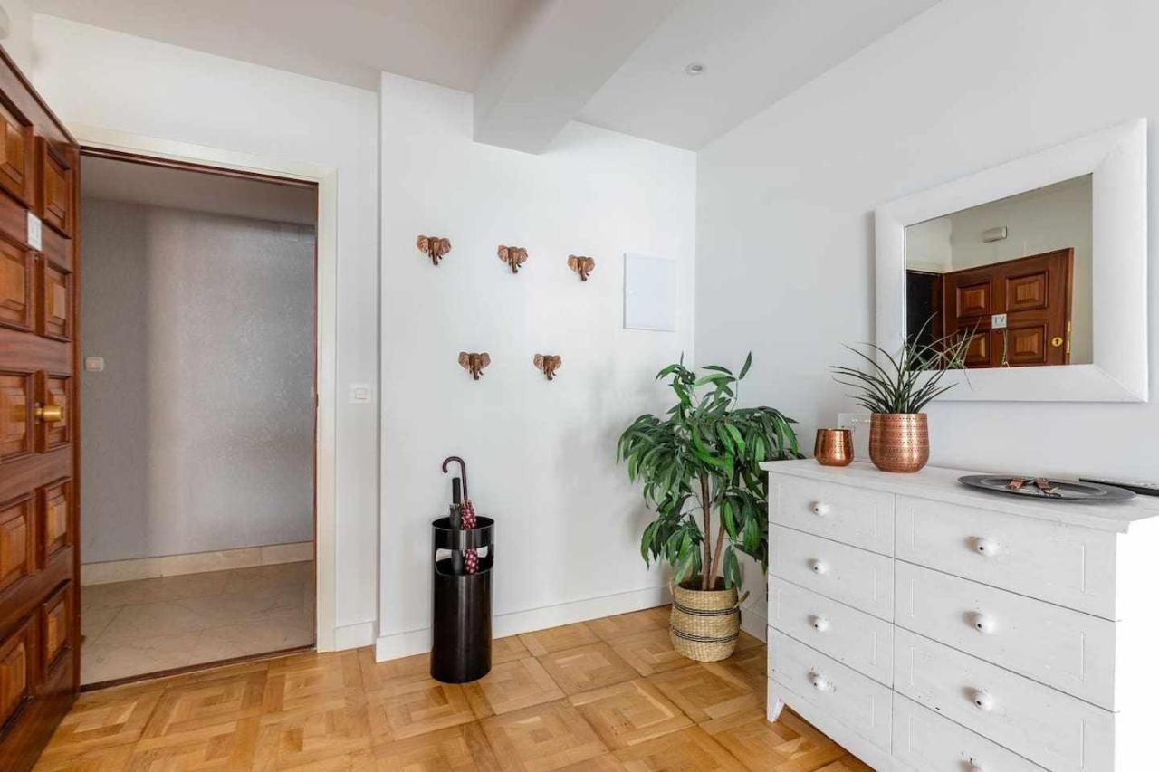 New Amara Suite Friends & Families Parking San Sebastian Ngoại thất bức ảnh