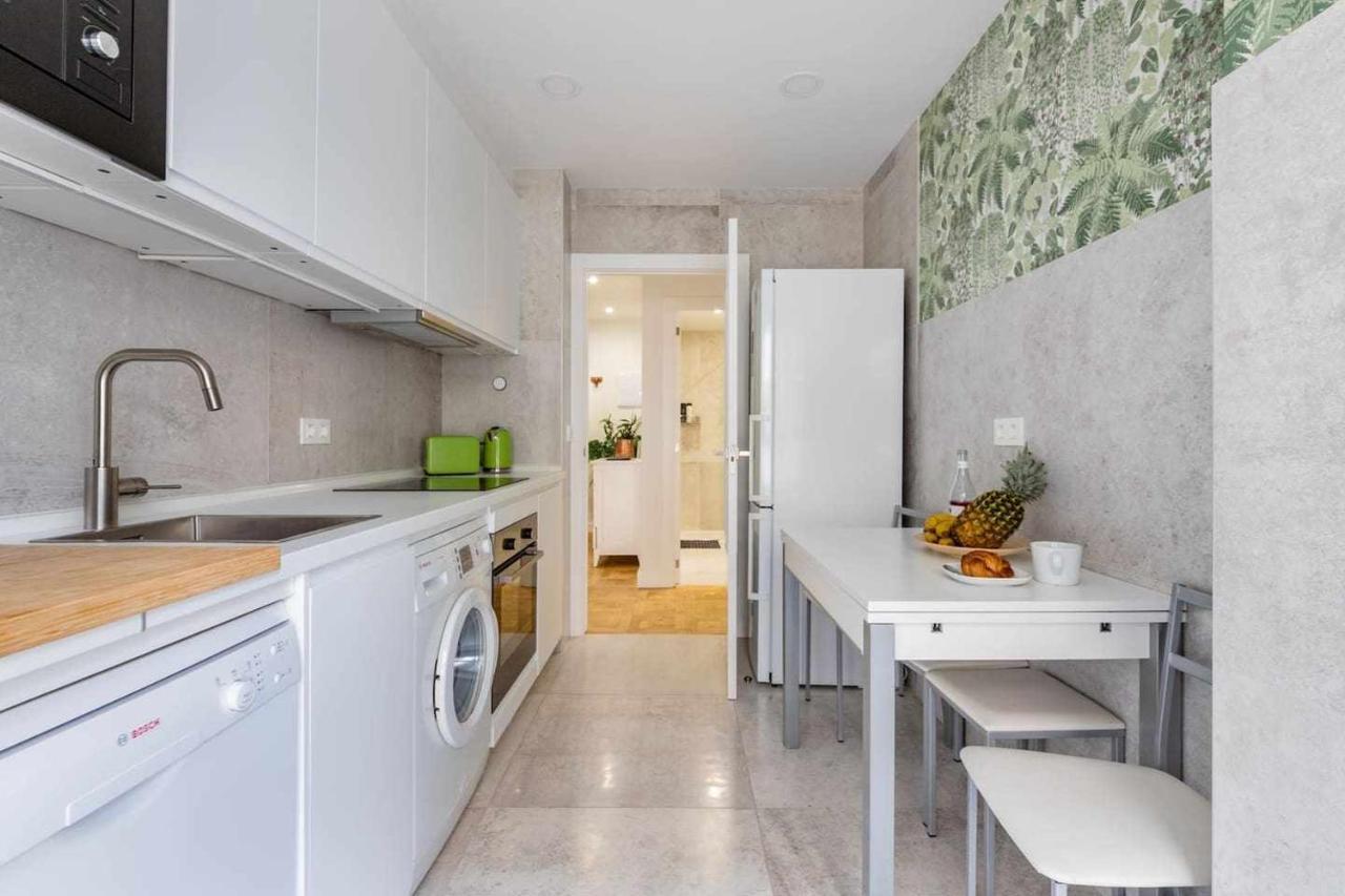 New Amara Suite Friends & Families Parking San Sebastian Ngoại thất bức ảnh