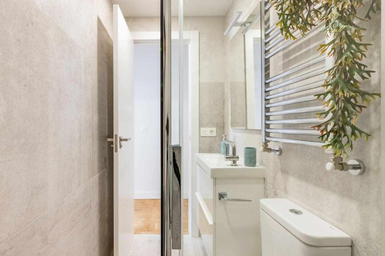 New Amara Suite Friends & Families Parking San Sebastian Ngoại thất bức ảnh